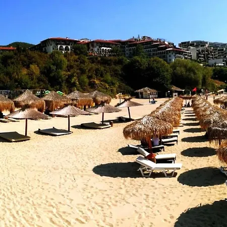 Apartment Golden Dream In Marina *
