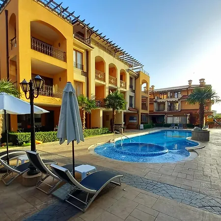 Apartment Golden Dream In Marina *